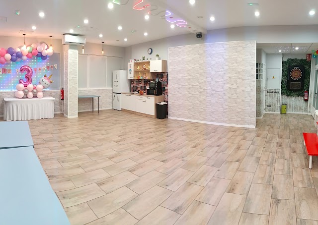 Foto de Magic Fiesta Alcorcón - Parque de bolas. Sala de cumpleaños. Eventos infantiles y Adultos.