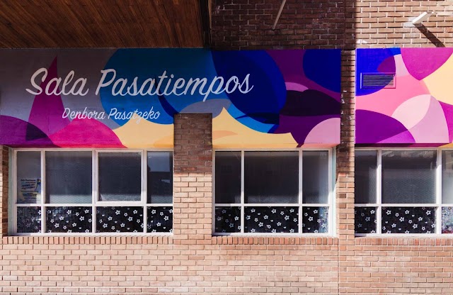 Foto de Sala Pasatiempos